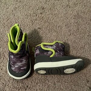 Stride Rite Purple and Green Boots for Outdoor Adventures